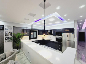 New Cairo's King Bed Gem Dream Stay #5